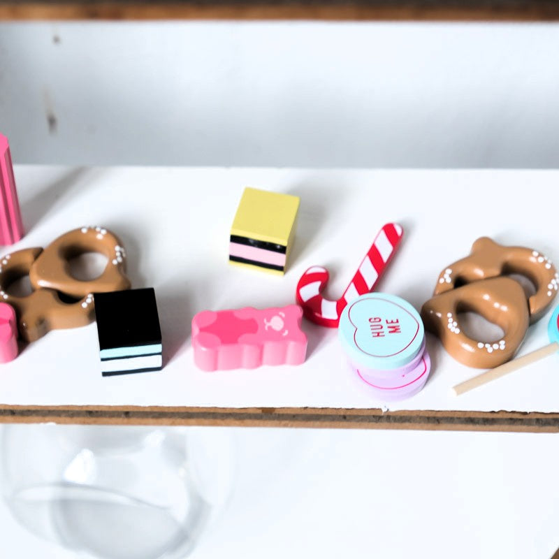 Small Candy Pieces