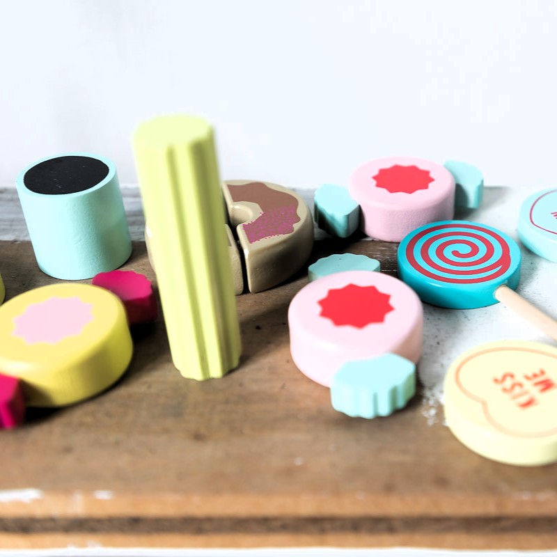 Small Candy Pieces