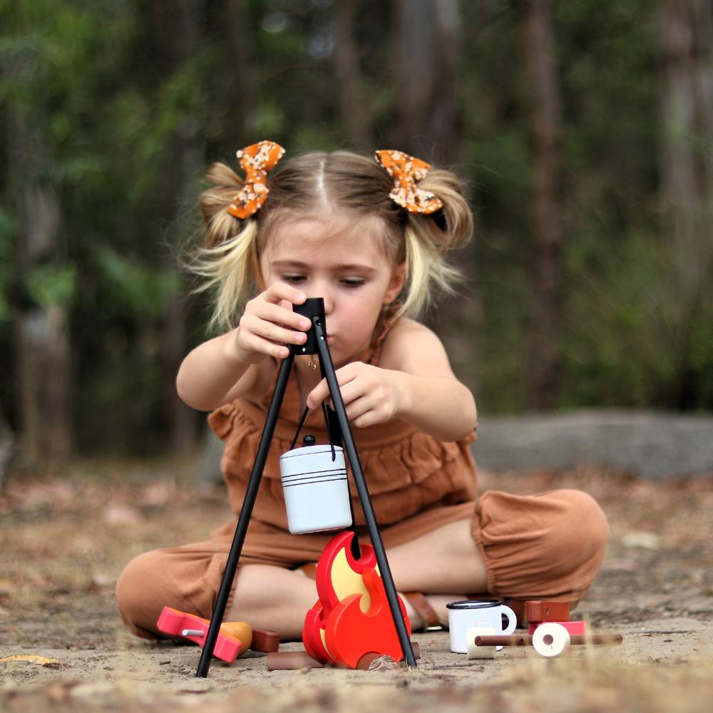 Wooden Campfire Set