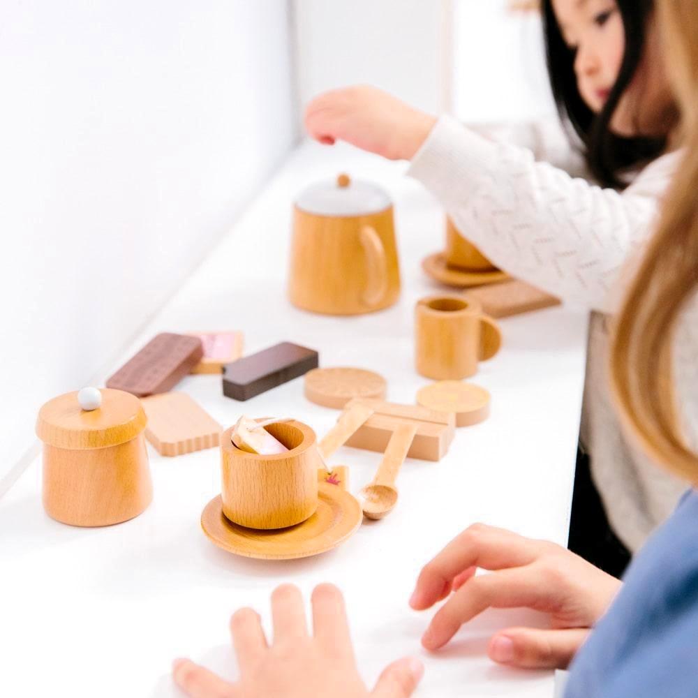 Wooden Biscuit Set