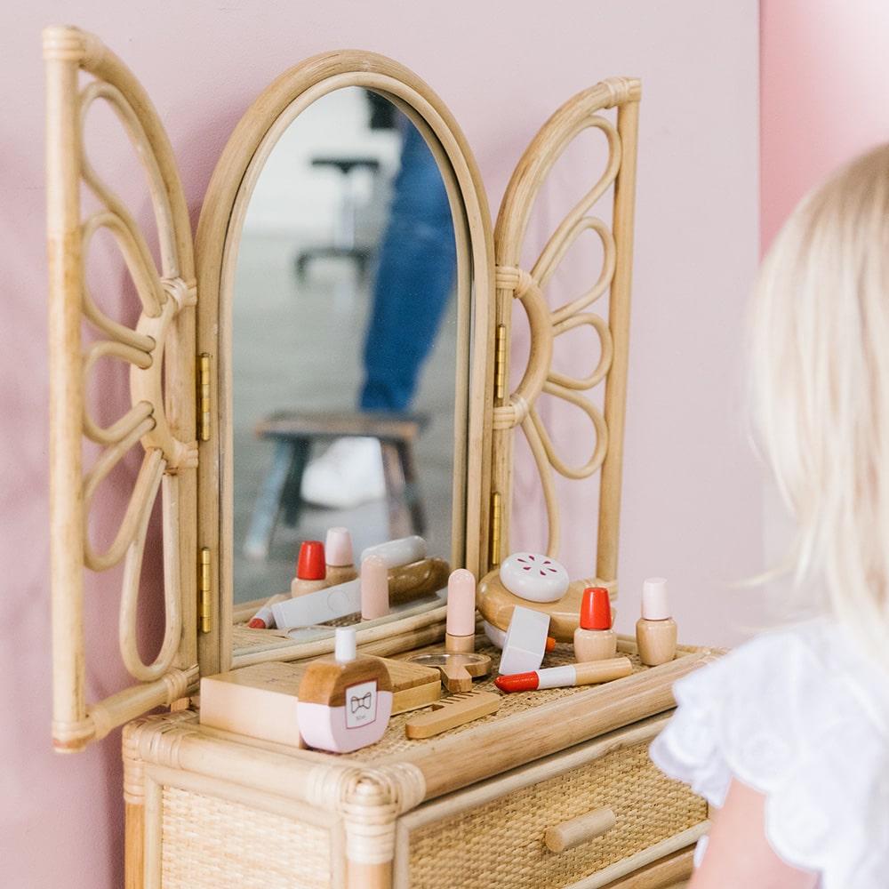 Wooden Beauty Kit