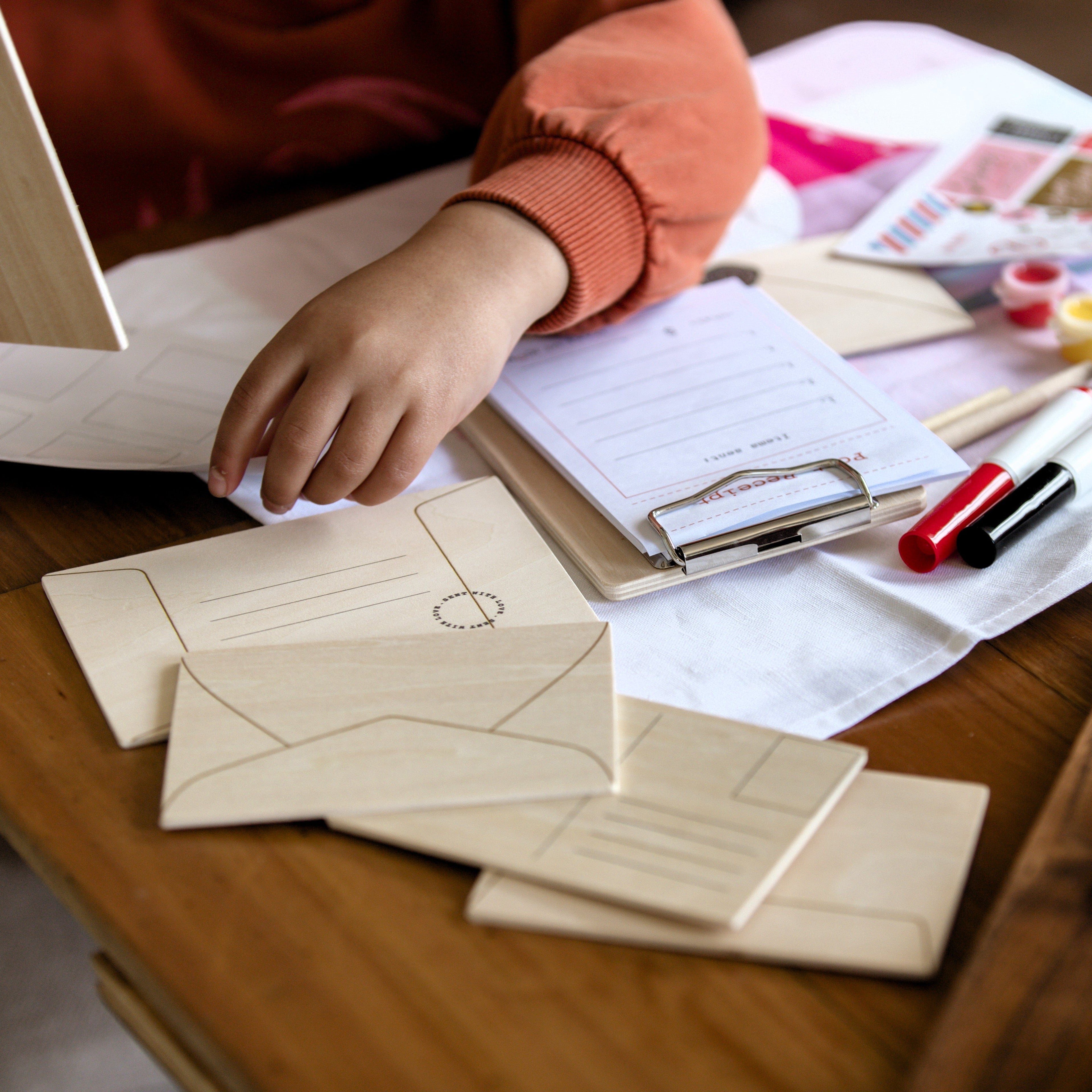 Post Box Craft Kit